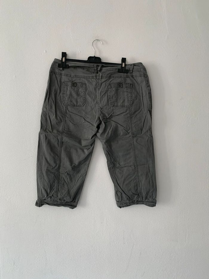 Short genou kaki femme taille 42 - photo numéro 2