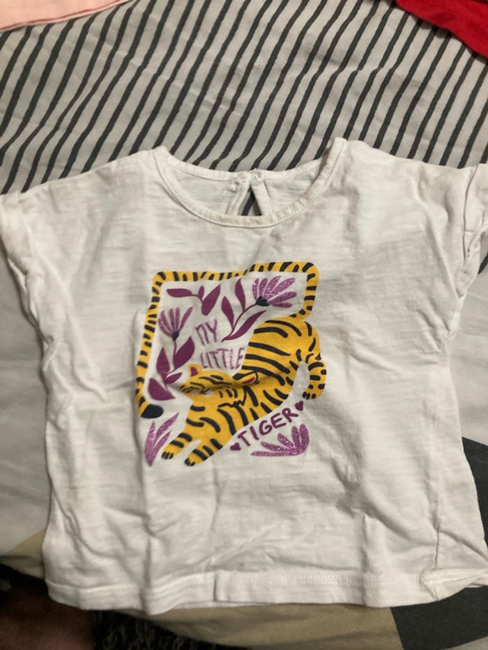 Lot de 4 t-shirt 18mois - photo numéro 2