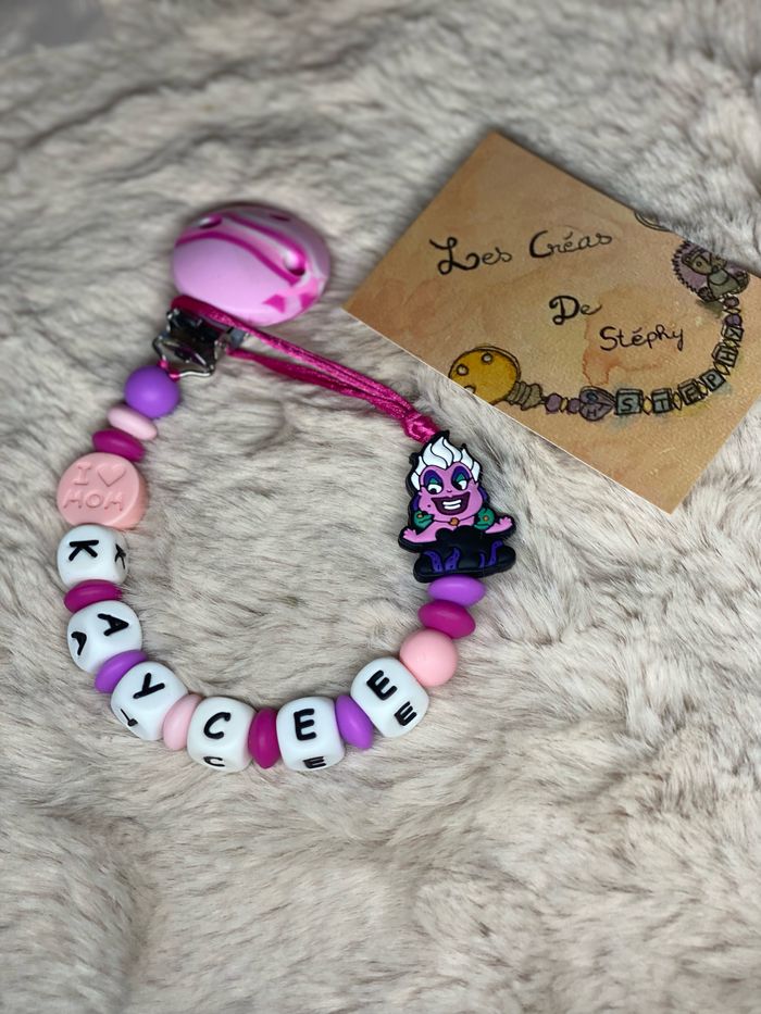 Attache tétine Ursula