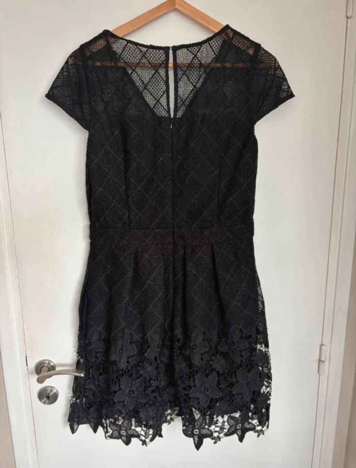 Robe dentelle noire Comptoir des Cotonniers 38 - photo numéro 11