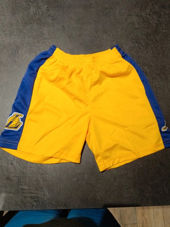 Tenue NBA Los Angeles Lakers Kobe Bryant jaune t.24 - photo numéro 3