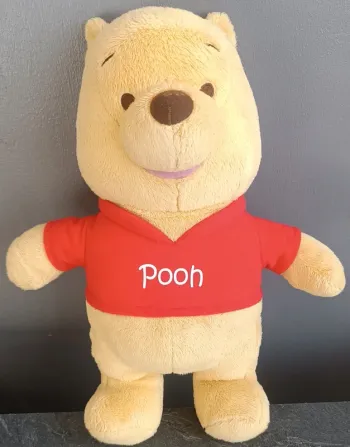 Peluche Winnie l'ourson interactive - Disney