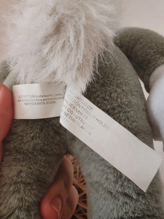 Peluche bugs bunny - lapin des Looney tunes - photo numéro 10