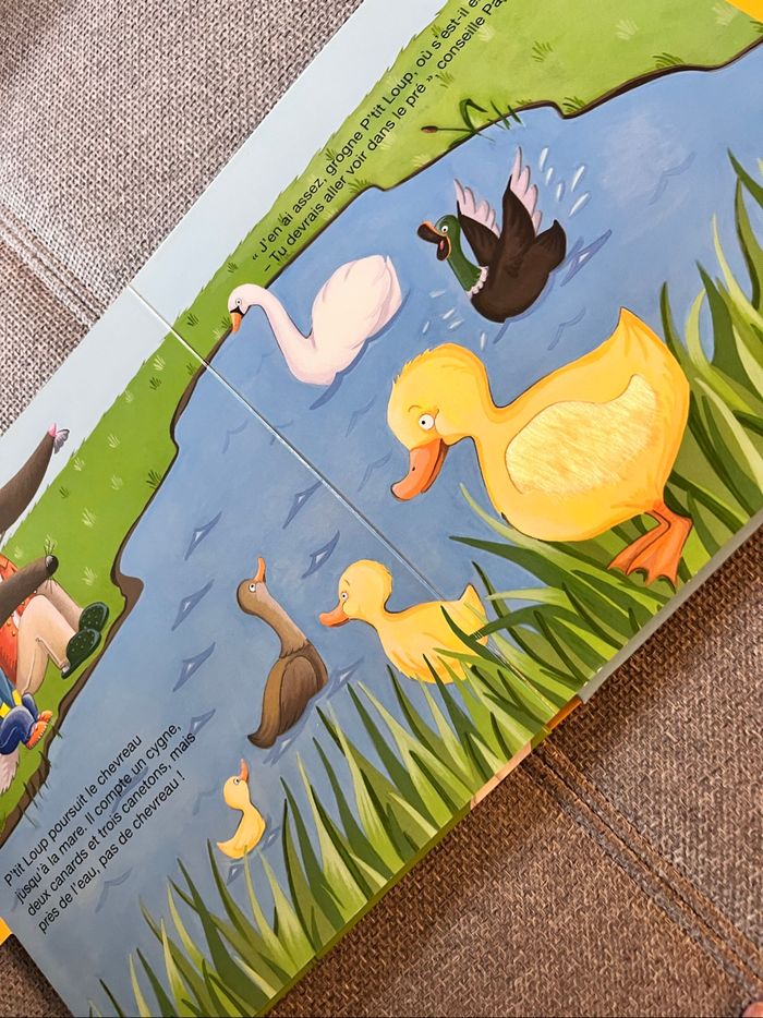 Livre à toucher « P’tit loup à la ferme » - photo numéro 10