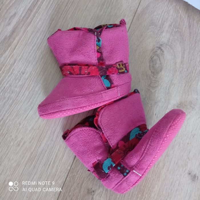 Chaussons roses bébé - photo numéro 6