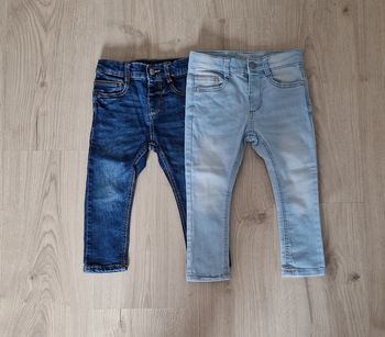Lot de deux jeans 24 mois