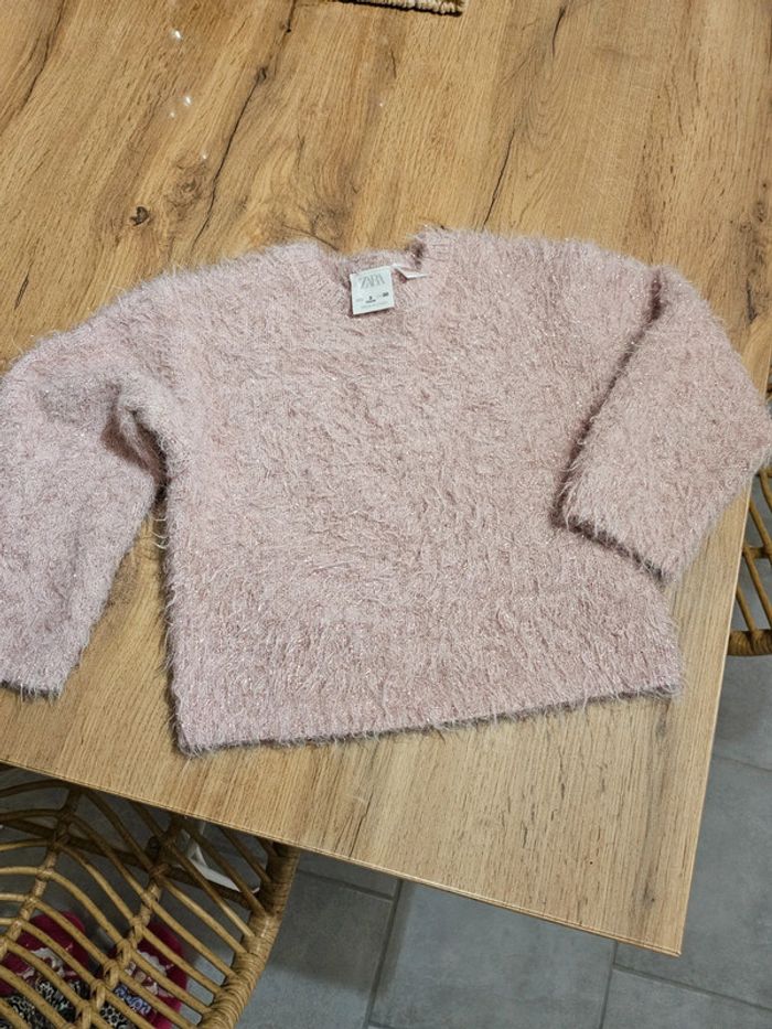 Pull rose Zara 3 ans