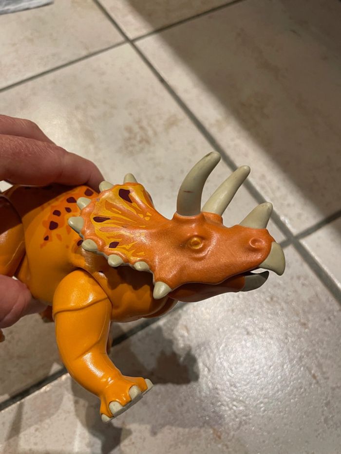 Dinosaure Playmobil Triceratops 2007 - photo numéro 3