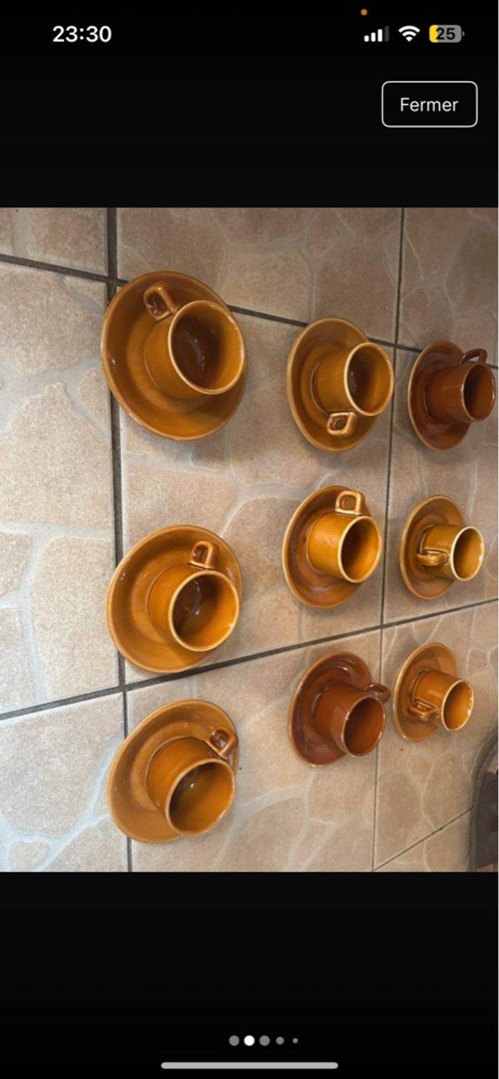 Services de9 tasse avec les sous tasse