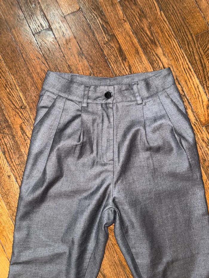 Pantalon artlove  Taille 38 Très bien coupé  Valeur 75 euros - photo numéro 3