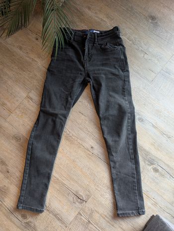 Jean Okaïdi taille 10 ans