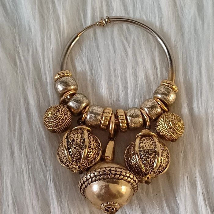 Boucle d'oreille individuelle