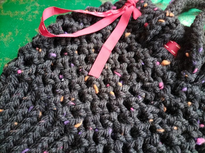 Idée cadeau :Petit sac en laine - photo numéro 2