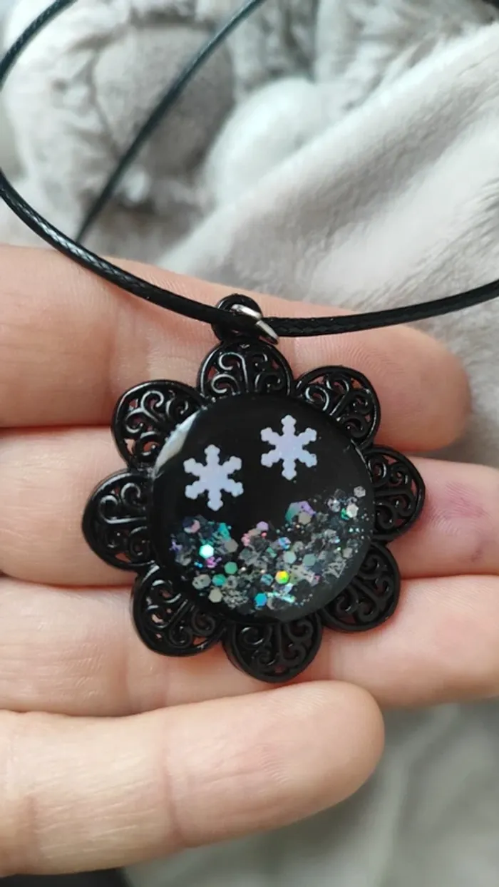🍁 magnifique collier résine 🍁 - photo numéro 2
