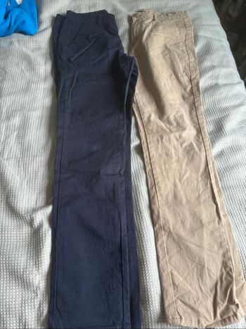 Lot de deux pantalons chino 12 ans
