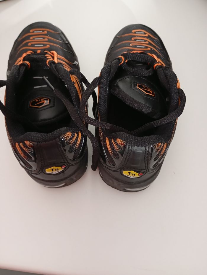 Basket style tn taille 27 - photo numéro 3