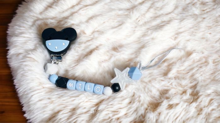 Attache tétine personnalisé