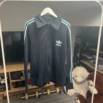 Pulls Adidas