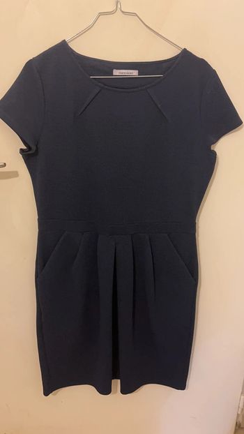 Robe manoukian bleu marine 40