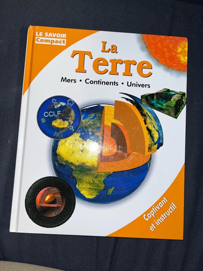 Livre pour enfants sur la terre le savoir compact