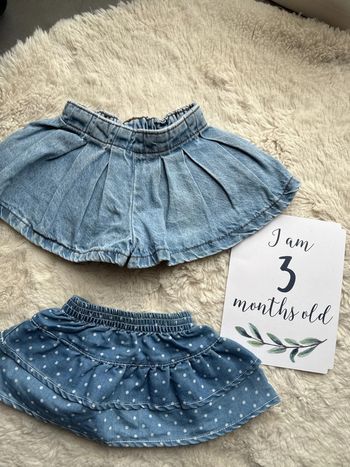 Lot jupe et jupe short en jeans 3 6 mois grain de blé et zeeman