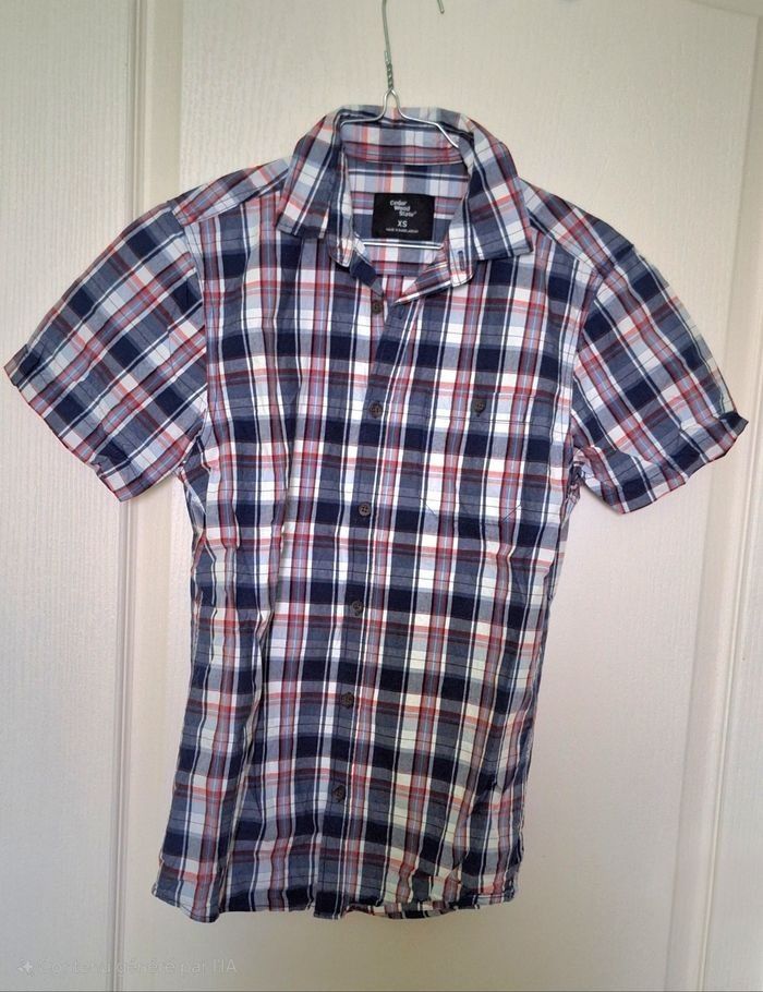 Chemise homme  manches courtes taille XS