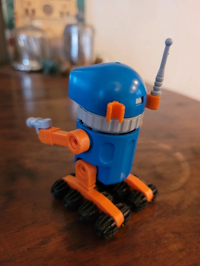 Vends robo playmobil espace vintage - photo numéro 2