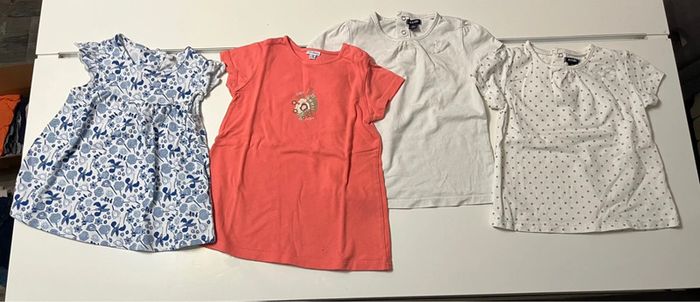 Lot de tee shirts 12 mois