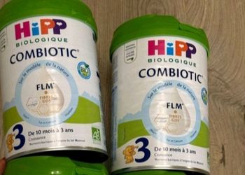 2 boîtes de lait hipp combiotic neuves. 3ème âge