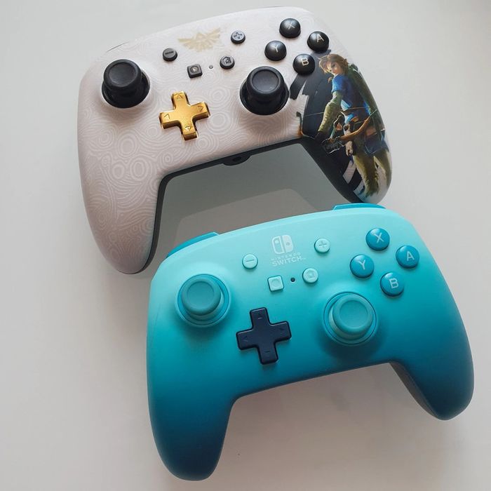 Switch complète + 2 jeux + 2 manettes - photo numéro 8