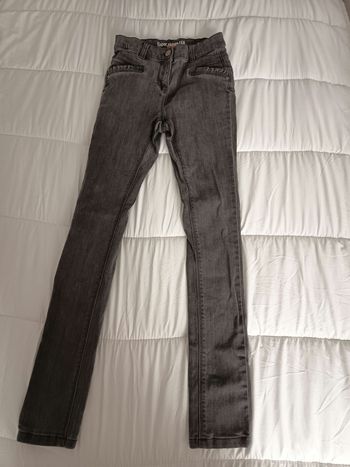 Jean tape à l'oeil gris super skinny