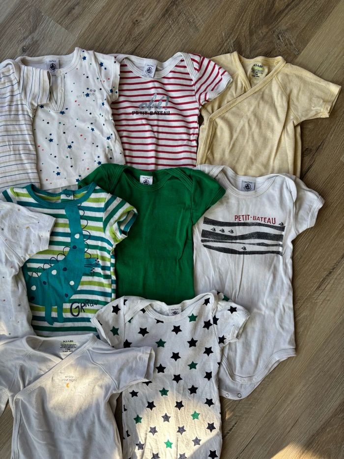 Lot body garçon taille 12 mois Multimarques - photo numéro 4