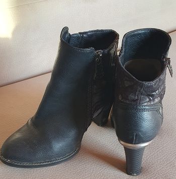 Bottines Mustang  , taille 37
