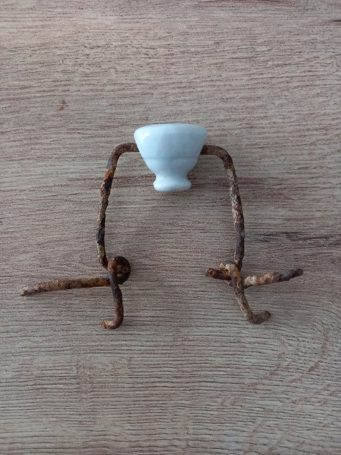 Bouteille ancienne en verre brun. - photo numéro 8