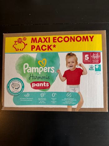 66 couches Pampers harmonie pants taille 5