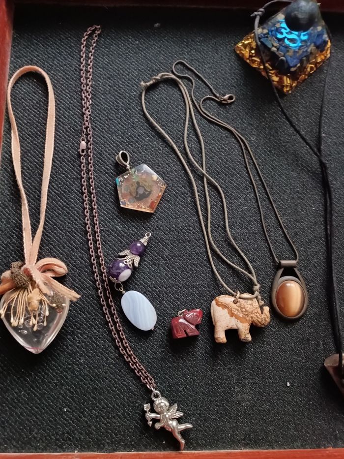 Lot de bijoux fantaisie - photo numéro 3