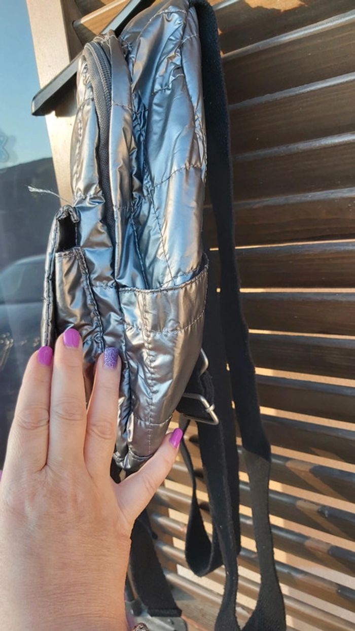 Sac à dos argenté - photo numéro 2