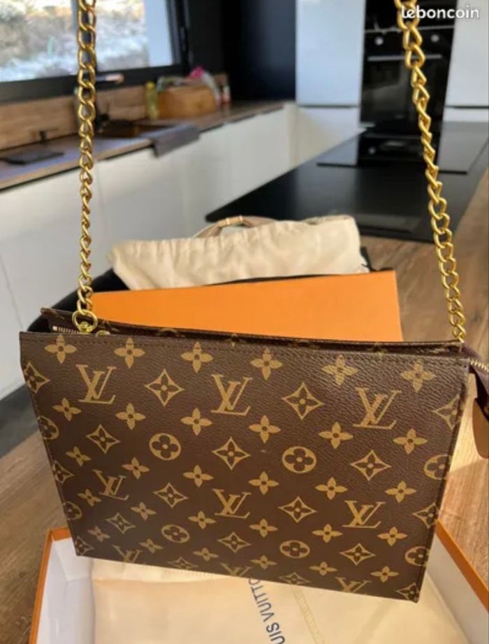 Pochette LV - photo numéro 6