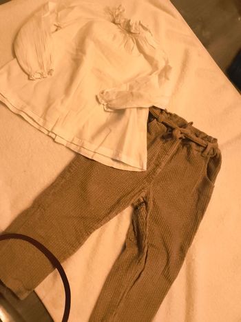Enveloppe pantalon et chemisier