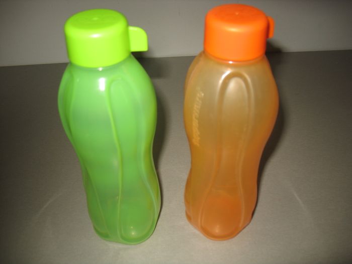 LOT DE 4 ÉCO BOUTEILLES - 0.5 LITRE "TUPPERWARE" - n°16 - photo numéro 2