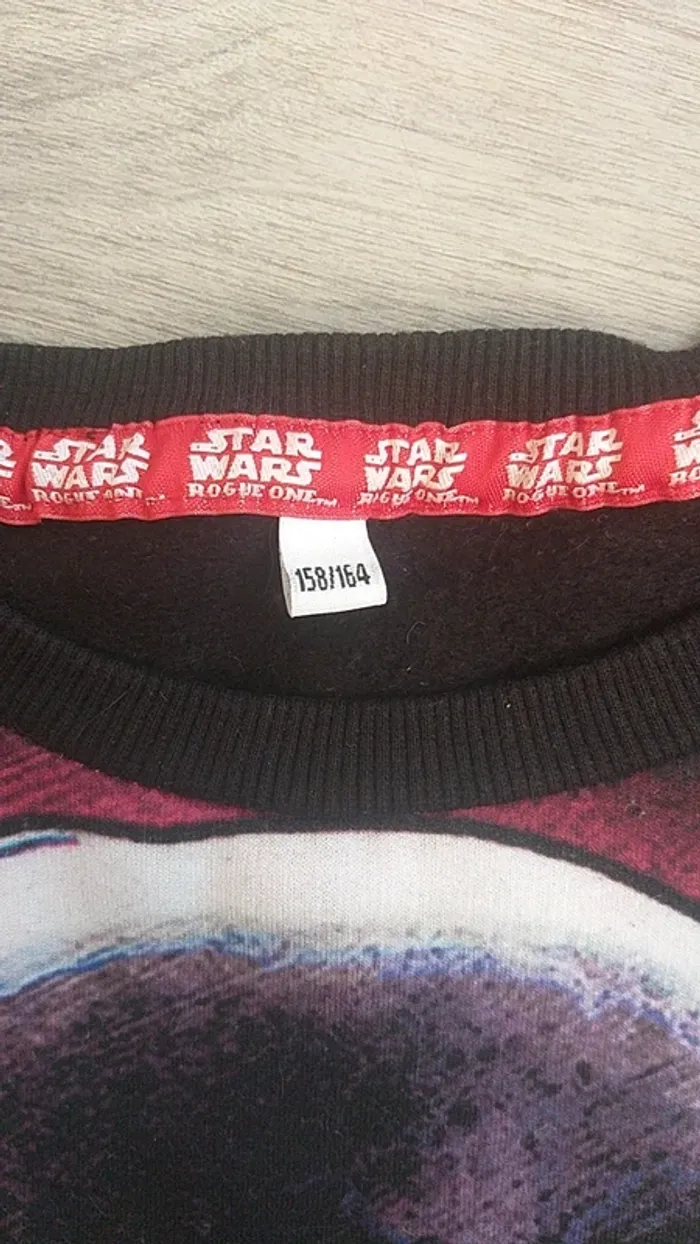 Pull star wars - photo numéro 4