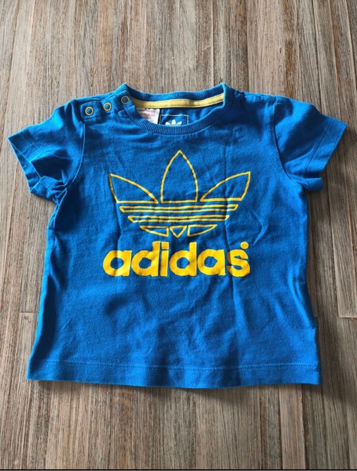 T-shirt Adidas 18 mois