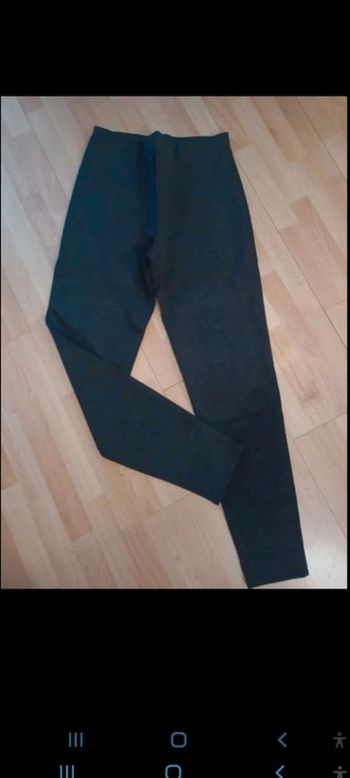 Pantalon femme neuf Taille 38 marginal