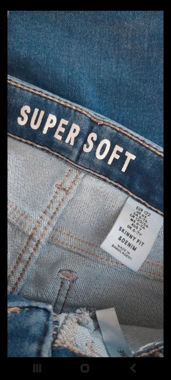 Ensemble jean T-shirt - photo numéro 9