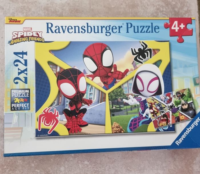 Puzzle spidey et ses amis - photo numéro 4