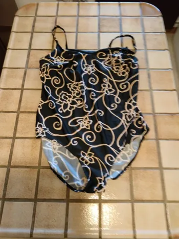 Maillot de bain et sa sortie de bain