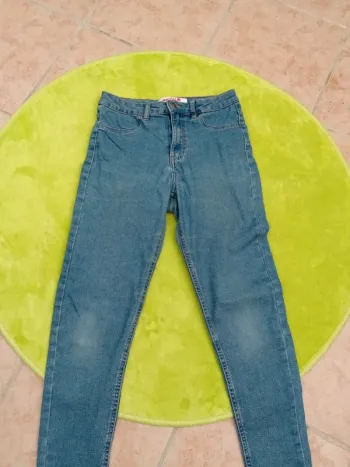 Jean bleu Jennyfer taille 36