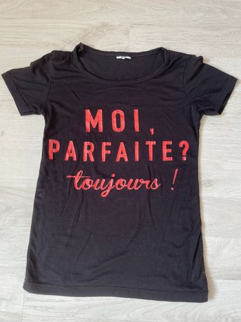 T-shirt noir manches courtes fille 5 ans
