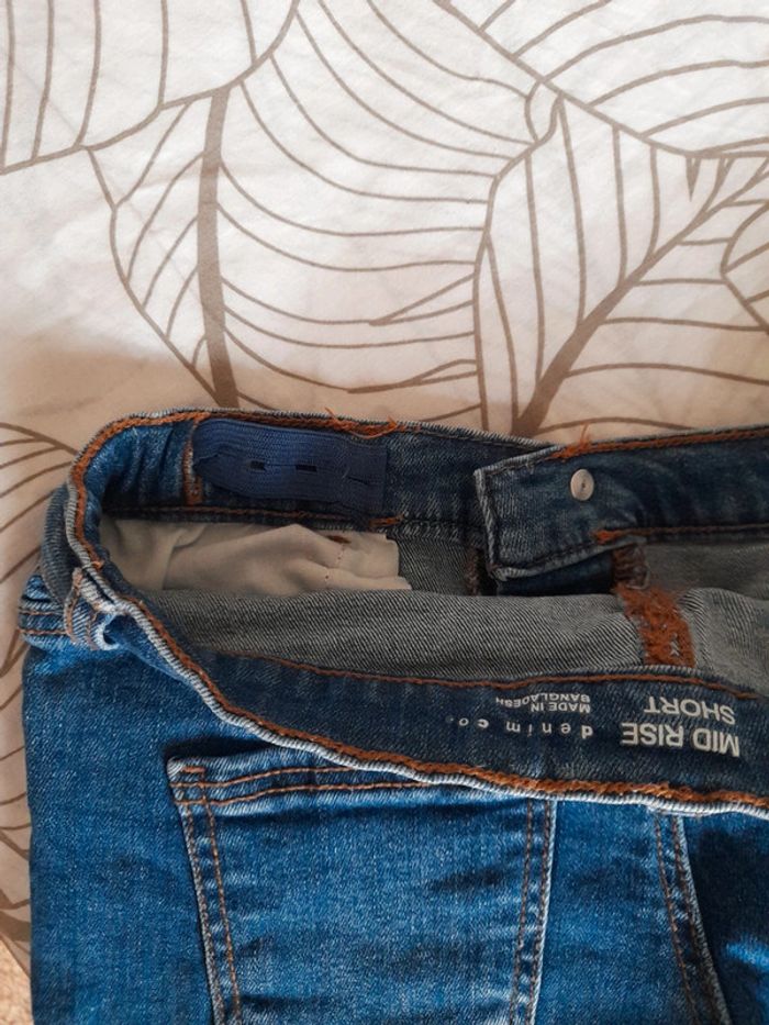 Short en jeans 6/7 ans - photo numéro 4