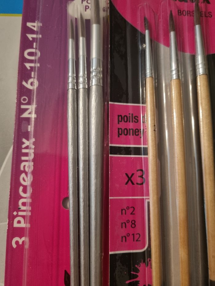 Lot de fournitures scolaires - photo numéro 2